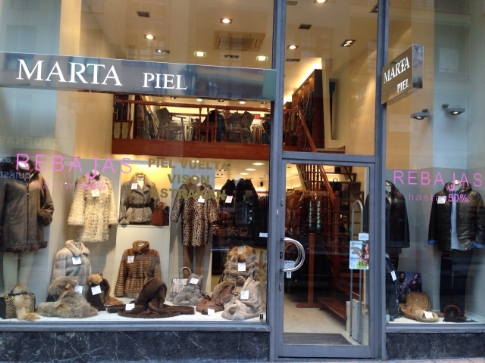 MARTA PIEL, Tienda